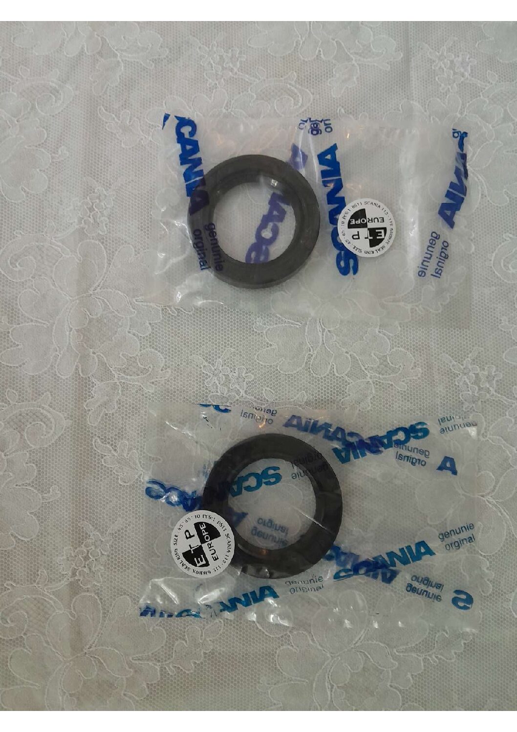 کاسه نمد گیربکس اسکانیا 113